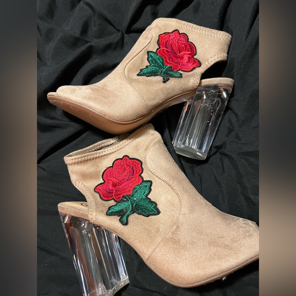 Tan heels
